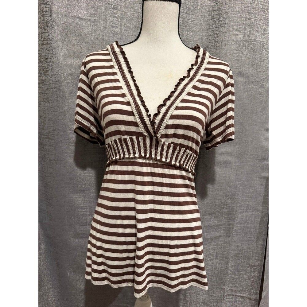 BCBG MAXAZRIA flare sleeves elastic waist, with ruffled V-neck - M (A013)